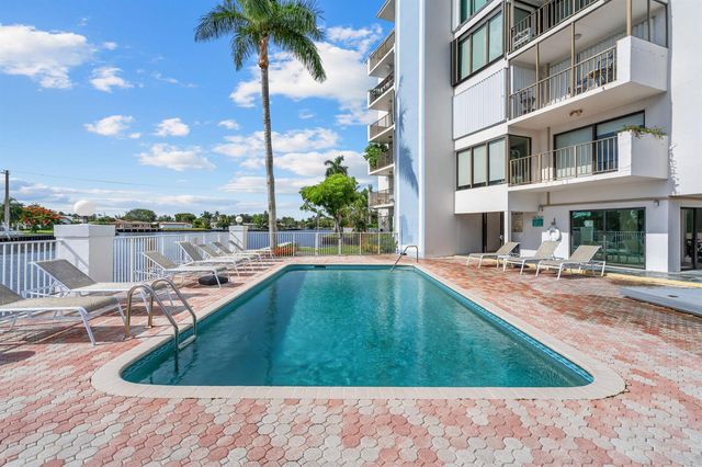 1839 Middle River Drive 501, Fort Lauderdale, FL 33305