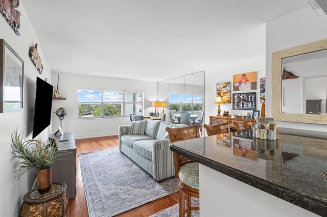 1839 Middle River Drive 501, Fort Lauderdale, FL 33305