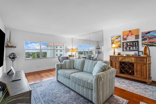 1839 Middle River Drive 501, Fort Lauderdale, FL 33305