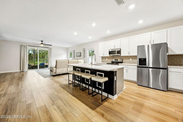 86781 LAZY LAKE Circle, Yulee, FL 32097