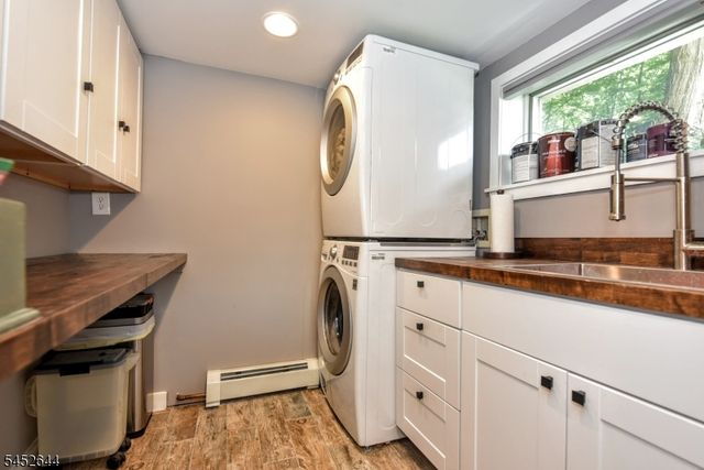 454 Skyline Lake Dr, Ringwood Boro, NJ 07456