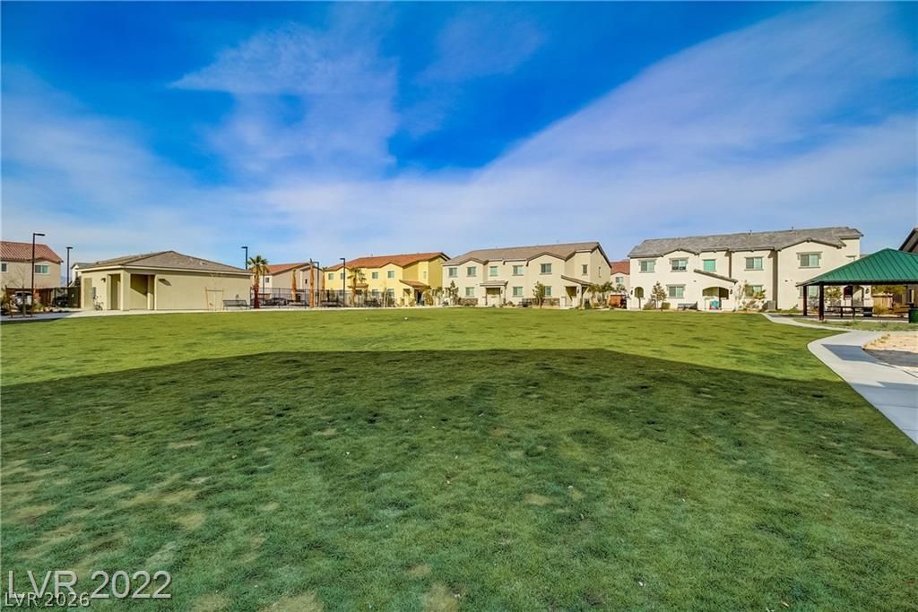 825 Spring Estates Avenue, North Las Vegas, NV 89086 — photo 2