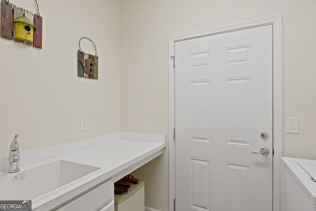 810 Dusky Sap Court, Griffin, GA 30223