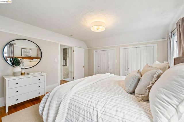 828 Alma Pl, Oakland, CA 94610