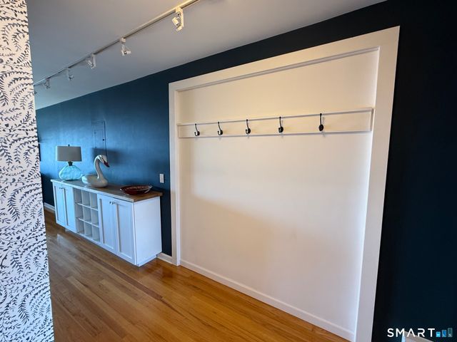 255 West Walk 255, West Haven, CT 06516
