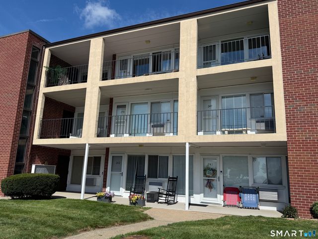 255 West Walk 255, West Haven, CT 06516