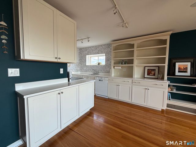 255 West Walk 255, West Haven, CT 06516