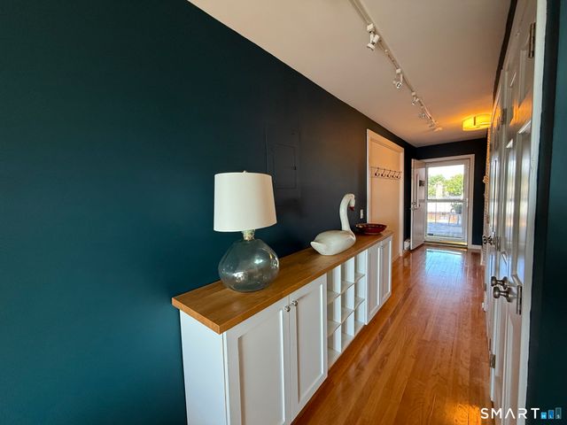 255 West Walk 255, West Haven, CT 06516