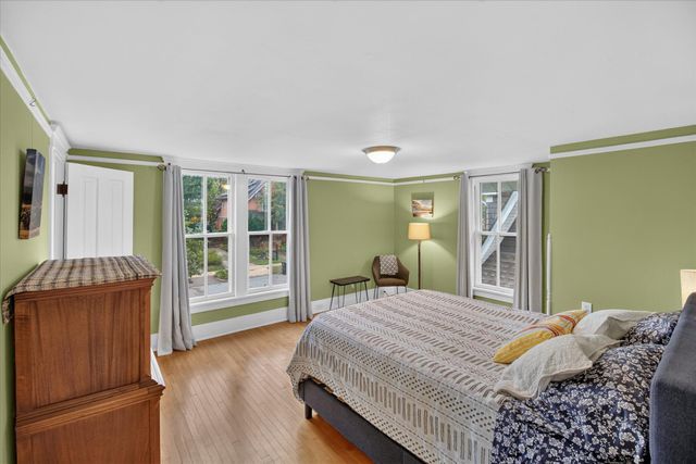 121 Kenwood Avenue, Ann Arbor, MI 48103