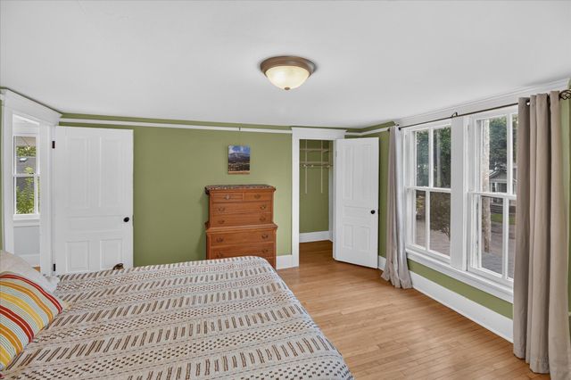 121 Kenwood Avenue, Ann Arbor, MI 48103