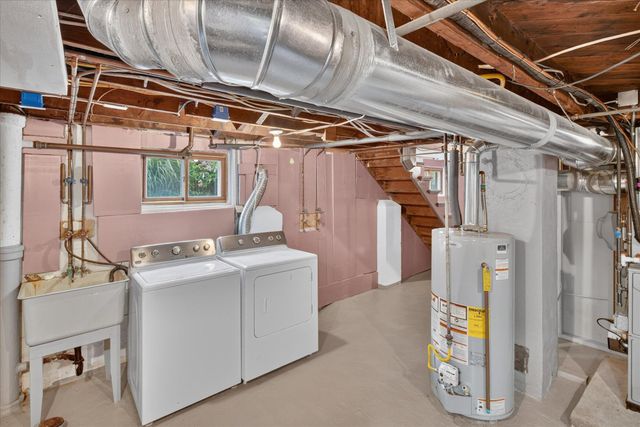 121 Kenwood Avenue, Ann Arbor, MI 48103