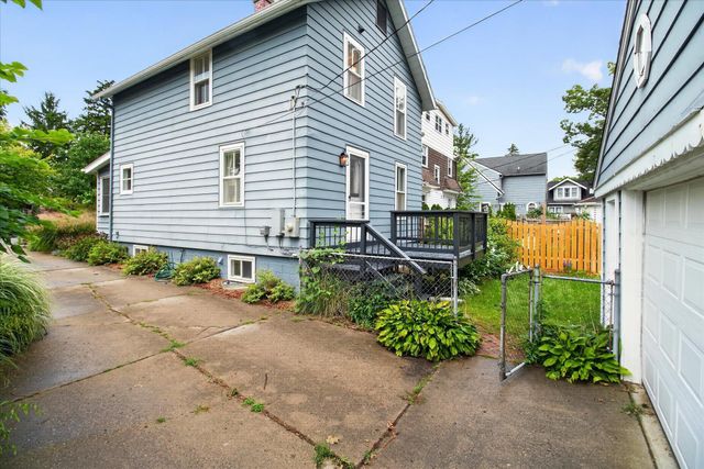 121 Kenwood Avenue, Ann Arbor, MI 48103