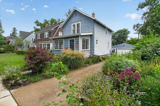 121 Kenwood Avenue, Ann Arbor, MI 48103