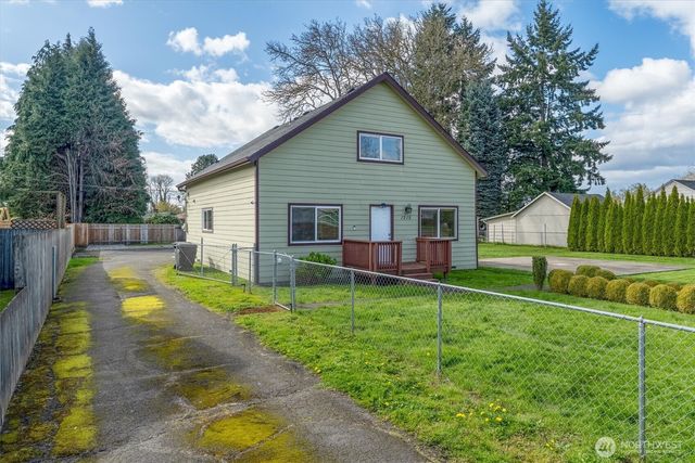 1215 30th Avenue, Longview, WA 98632