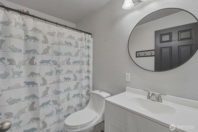 1215 30th Avenue, Longview, WA 98632