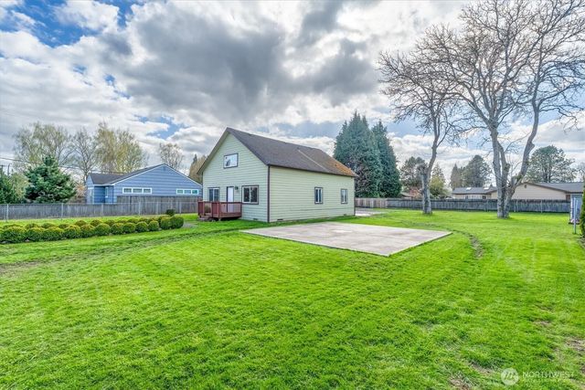 1215 30th Avenue, Longview, WA 98632