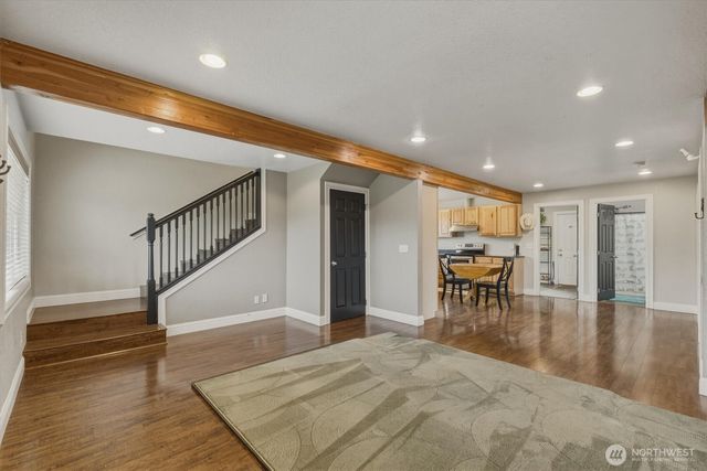 1215 30th Avenue, Longview, WA 98632