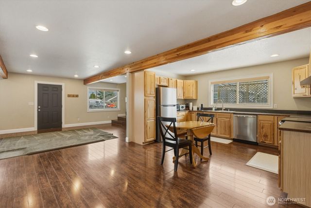 1215 30th Avenue, Longview, WA 98632