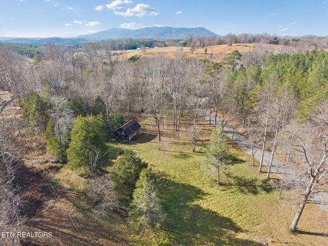 1033 Gamble Gap Rd, Tellico Plains, TN 37385