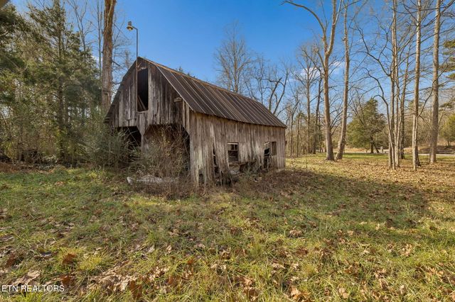 1033 Gamble Gap Rd, Tellico Plains, TN 37385