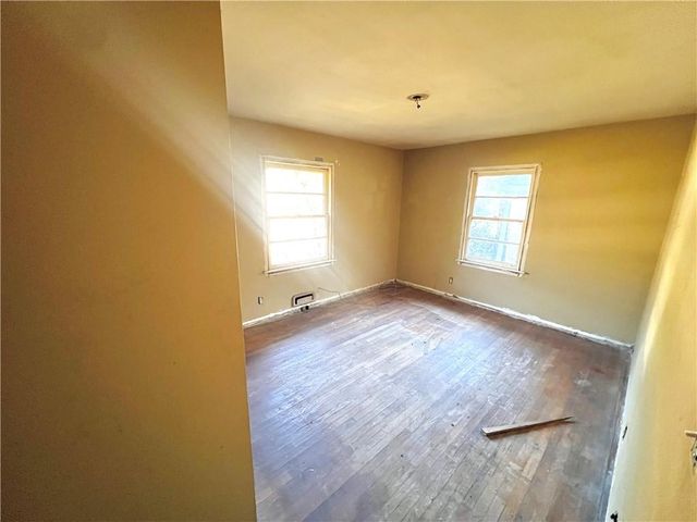 2885 Laguna Drive, Decatur, GA 30032