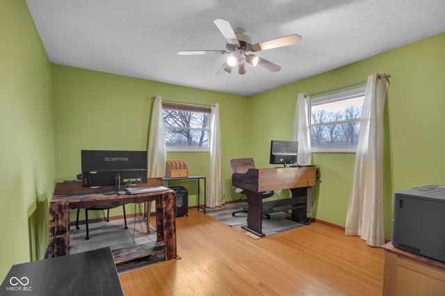 4242 Lakewood Court, Clayton, IN 46118