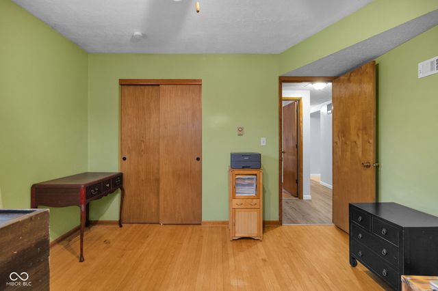 4242 Lakewood Court, Clayton, IN 46118