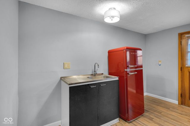 4242 Lakewood Court, Clayton, IN 46118