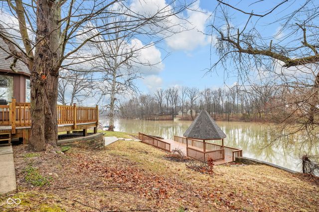 4242 Lakewood Court, Clayton, IN 46118