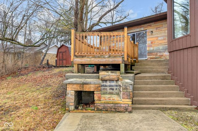 4242 Lakewood Court, Clayton, IN 46118