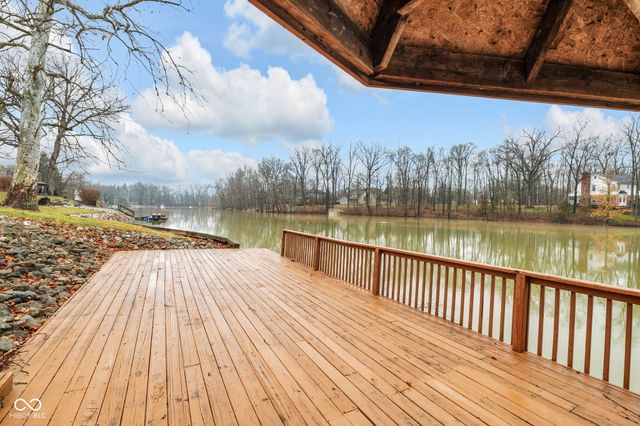 4242 Lakewood Court, Clayton, IN 46118