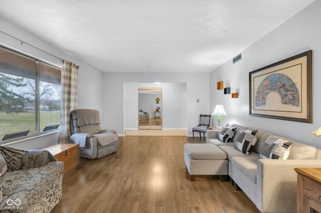 4242 Lakewood Court, Clayton, IN 46118