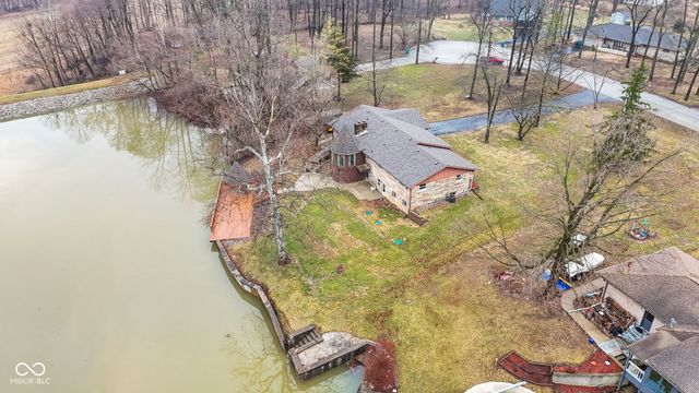 4242 Lakewood Court, Clayton, IN 46118