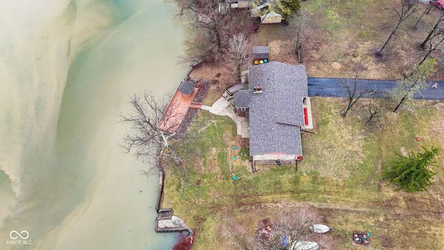 4242 Lakewood Court, Clayton, IN 46118