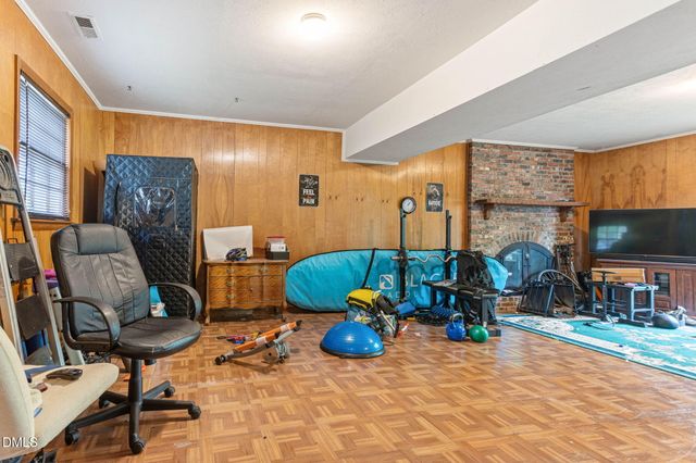1421 Marlborough Road, Fayetteville, NC 28304