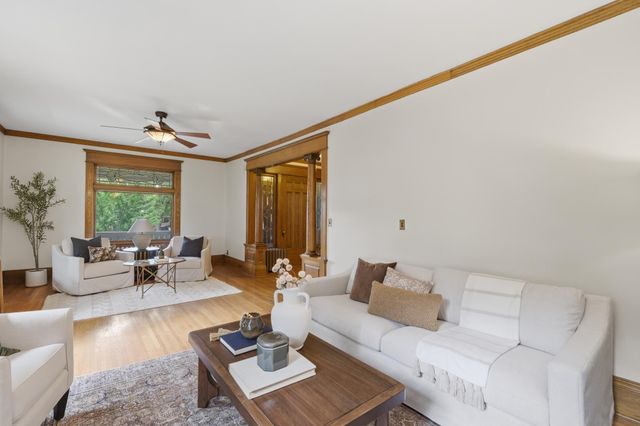 1732 Summit Avenue, Saint Paul, MN 55105
