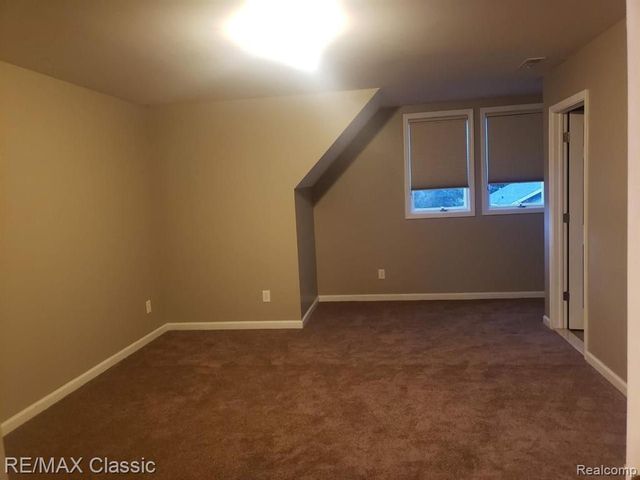 617 E 3rd Street, Royal Oak, MI 48067
