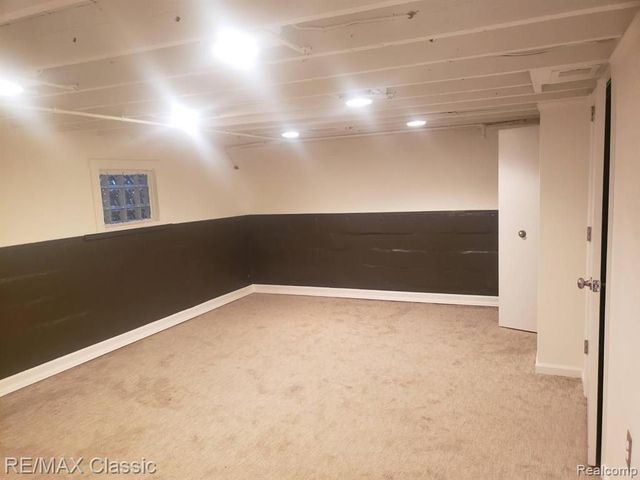 617 E 3rd Street, Royal Oak, MI 48067