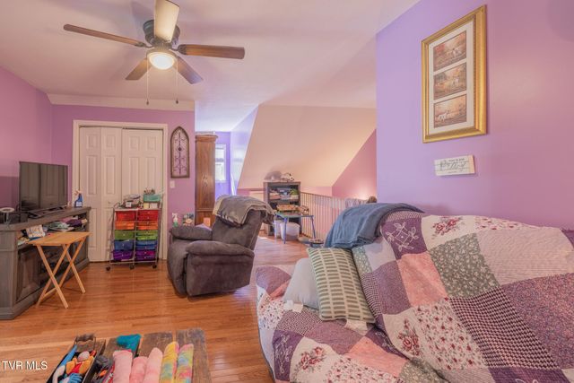 119 Seth Street, Roan Mountain, TN 37687
