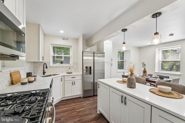 2502 PARKVIEW RD, Gwynn Oak, MD 21207