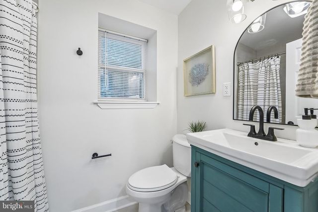 2502 PARKVIEW RD, Gwynn Oak, MD 21207