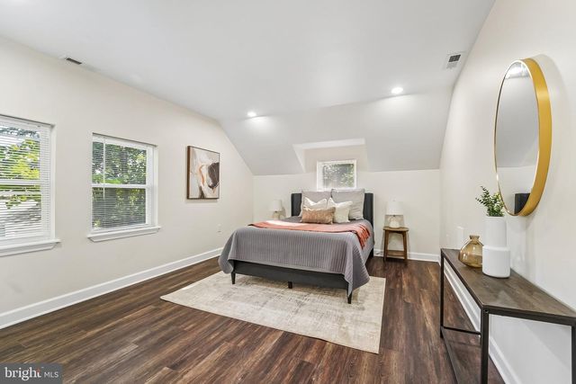 2502 PARKVIEW RD, Gwynn Oak, MD 21207