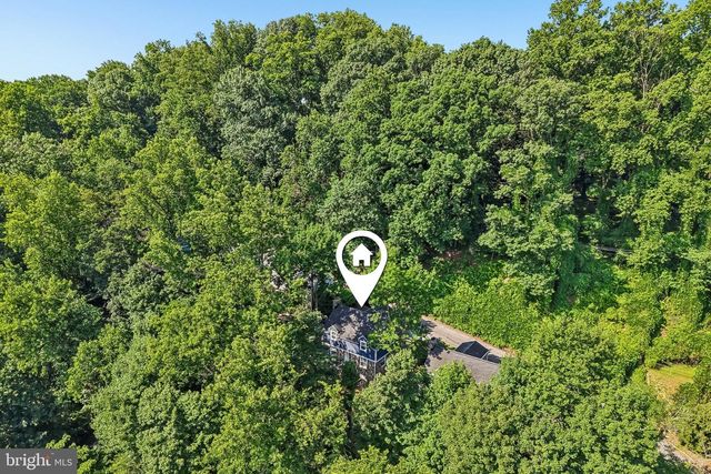 2502 PARKVIEW RD, Gwynn Oak, MD 21207