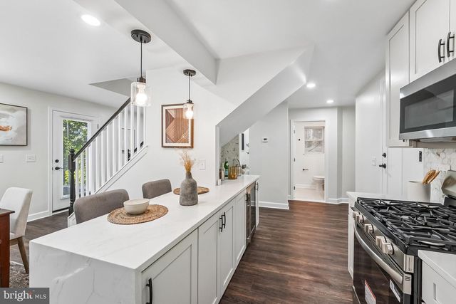 2502 PARKVIEW RD, Gwynn Oak, MD 21207