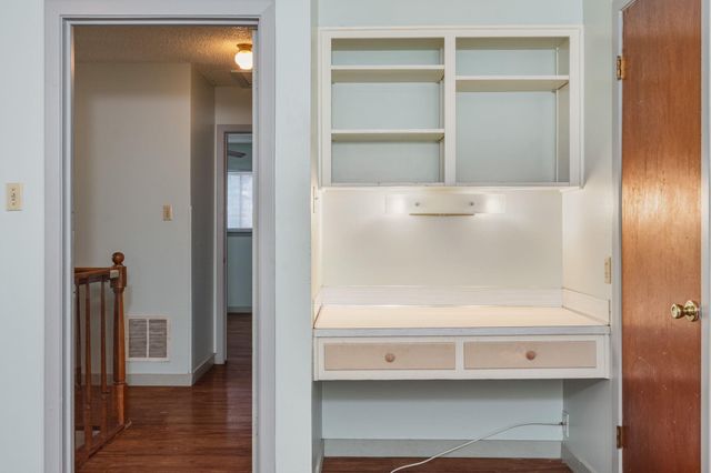 8401 Tecumseh DR, Austin, TX 78753