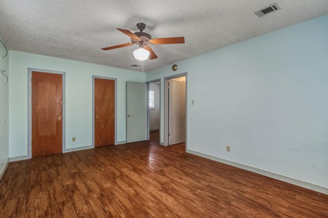 8401 Tecumseh DR, Austin, TX 78753