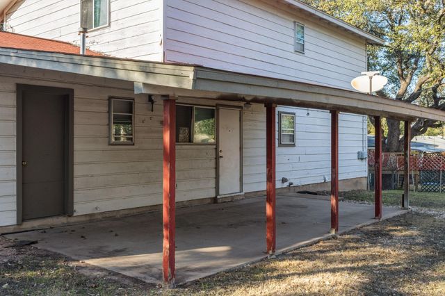 8401 Tecumseh DR, Austin, TX 78753