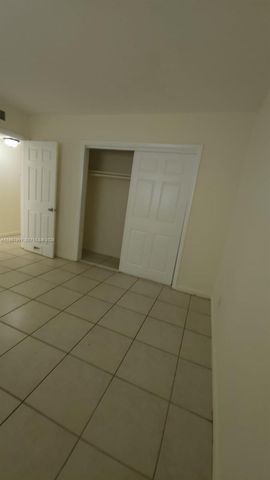 2121 NE 168th St 06, North Miami Beach, FL 33162