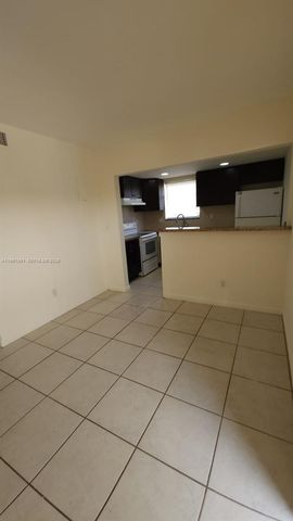 2121 NE 168th St 06, North Miami Beach, FL 33162