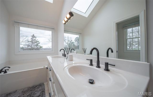 495 Countryside Drive, Rolla, MO 65401